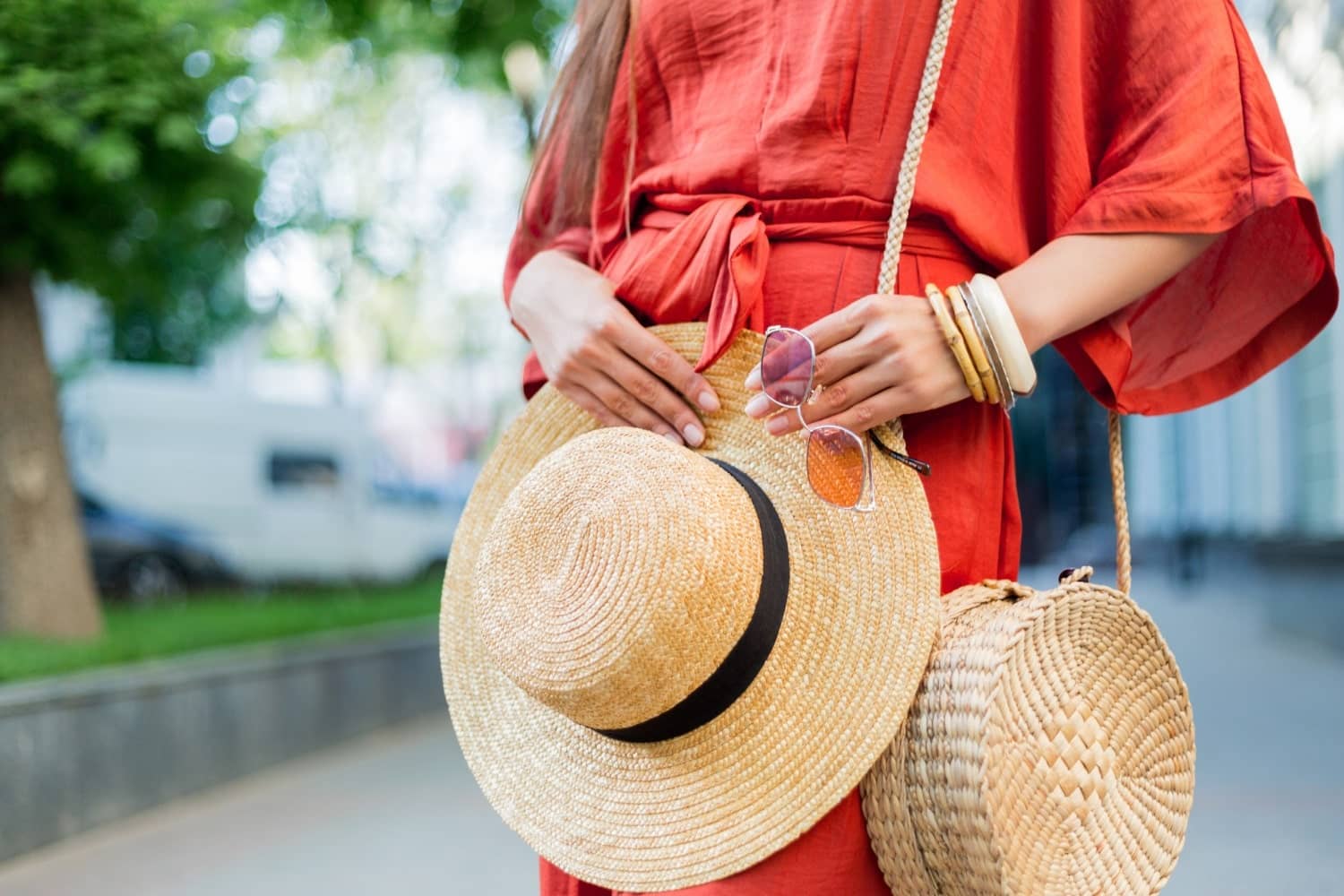 Straw bag