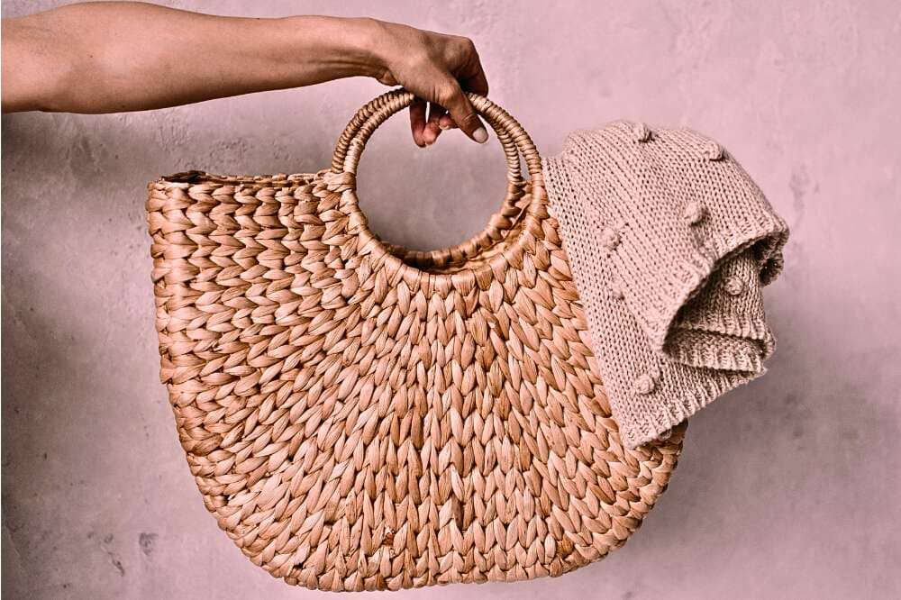 clean raffia bags